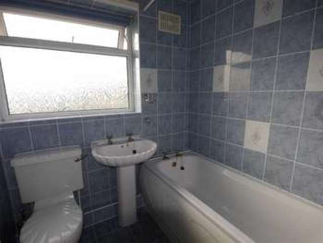  Image of 3 bedroom Property for sale in Spring Valley Croft Bramley Leeds LS13 at Spring Valley Croft Leeds Leeds, LS13 4RP