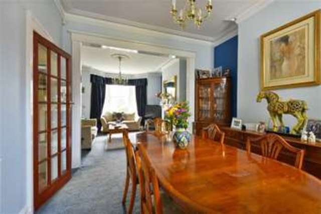  Image of 3 bedroom Property to rent in Springfield Road Brighton BN1 at Springfield Road Brighton Brighton, BN1 6DH