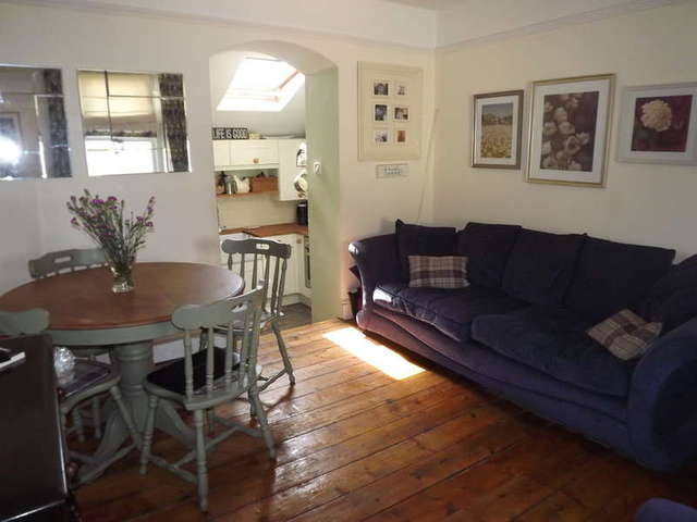  Image of 2 bedroom Flat for sale in Springfield Road Torquay TQ1 at Torquay St Marychurch, TQ1 3QA