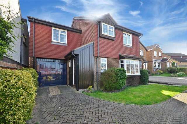  Image of 4 bedroom Detached house for sale in St. Benedict Road Snodland ME6 at Snodland Kent Snodland, ME6 5LY