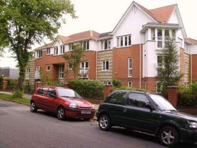  Image of 1 bedroom Retirement Property for sale in St. Edmunds Court Leeds LS8 at 15 Devonshire Lane  Leeds, LS8 1EZ