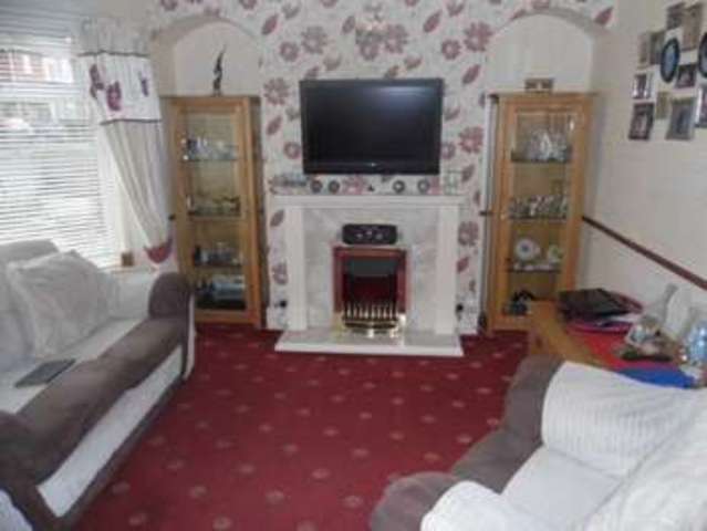  Image of 2 bedroom Semi-Detached house for sale in St. Johns Crescent Harrogate HG1 at Harrogate North Yorkshire Harrogate, HG1 3AB