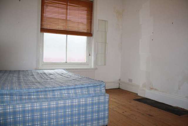  Image of 2 bedroom Apartment to rent in Clapton Square London E5 at Clapton Square Clapton London, E5 8HT