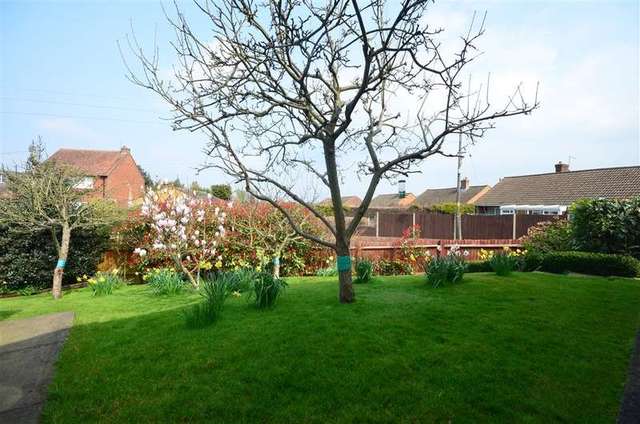  Image of 3 bedroom Bungalow for sale in St. Katherines Lane Snodland ME6 at Snodland Kent Snodland, ME6 5EH