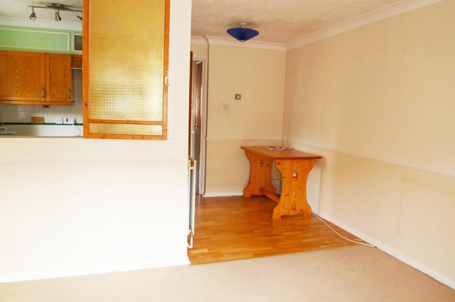  Image of 1 bedroom Flat to rent in King Street Gosport PO12 at King Street Gosport, PO12 1AW
