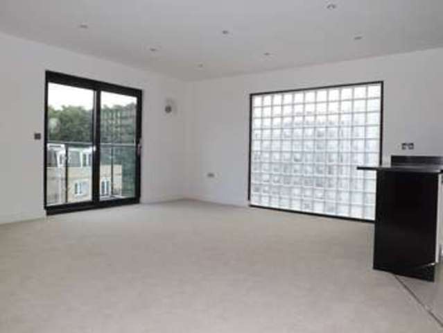  Image of 2 bedroom Apartment to rent in St. Peters Road Bournemouth BH1 at St. Peters Road  Bournemouth, BH1 2AG