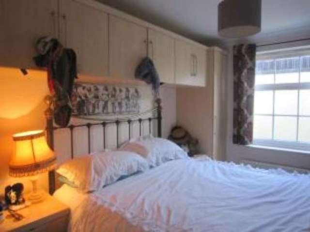  Image of 2 bedroom Flat for sale in Station Road West Canterbury CT2 at Canterbury Kent Hales Place, CT2 8HY