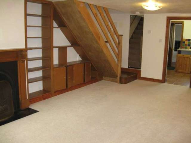  Image of 2 bedroom Cottage to rent in North Street Stilton Peterborough PE7 at North Street Stilton Peterborough, PE7 3RP