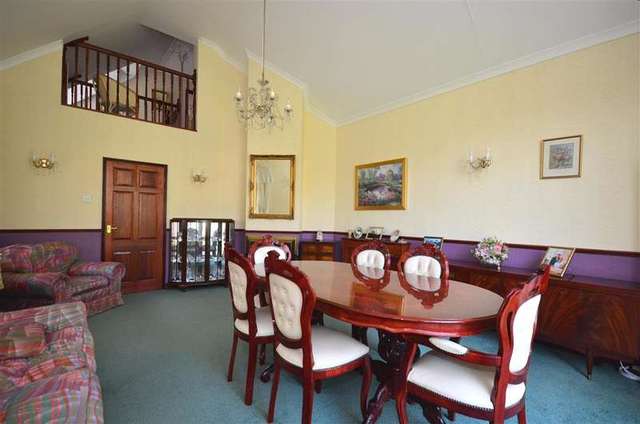  Image of 5 bedroom Detached house for sale in Stourmouth Stourmouth Canterbury CT3 at Canterbury Kent Canterbury, CT3 1HT