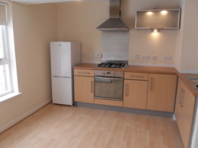  Image of 2 bedroom Flat to rent in Strathblane Gardens Anniesland Glasgow G13 at Anniesland Glasgow Glasgow, G13 1BL