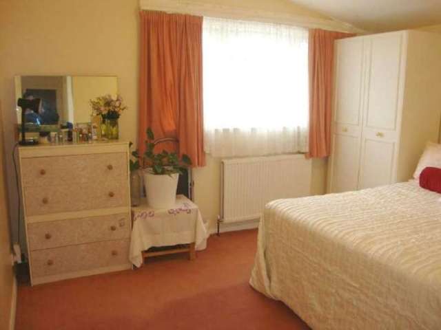  Image of 4 bedroom Flat for sale in Stuart Road London NW6 at Stuart Road  Maida Vale, NW6 5LS