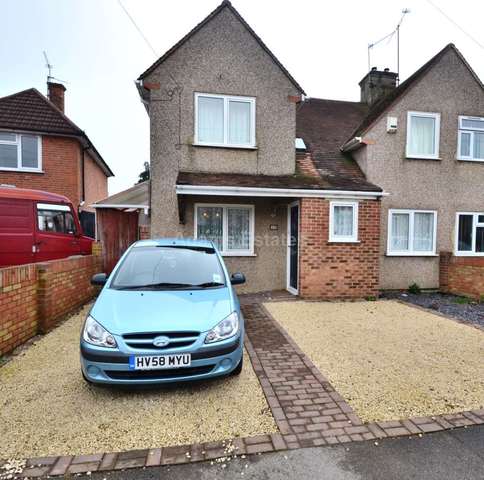  Image of 1 bedroom House Share to rent in Sycamore Road Reading RG2 at Sycamore Road Shinfield Reading, RG2 7LX