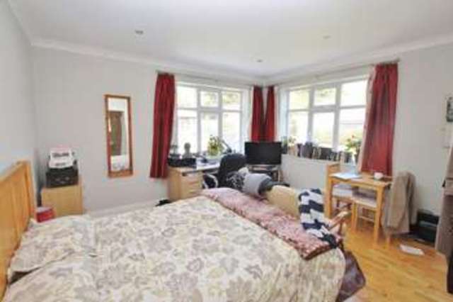  Image of Detached house to rent in East Avenue Bournemouth BH3 at East Avenue  Bournemouth, BH3 7DB