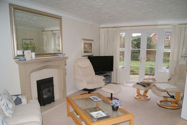  Image of 4 bedroom Detached house for sale in Tamar Place Evesham WR11 at Tamar Place  Evesham, WR11 3FD
