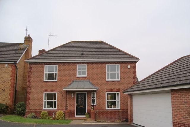  Image of 4 bedroom Detached house for sale in Tamar Place Evesham WR11 at Tamar Place  Evesham, WR11 3FD