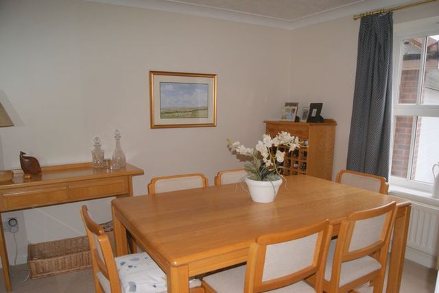  Image of 4 bedroom Detached house for sale in Tamar Place Evesham WR11 at Tamar Place  Evesham, WR11 3FD