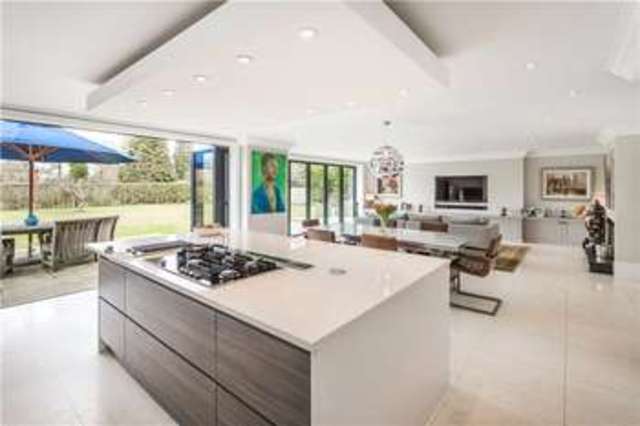  Image of 5 bedroom Detached house for sale in Tandridge Road Warlingham CR6 at Warlingham Surrey Warlingham, CR6 9LS
