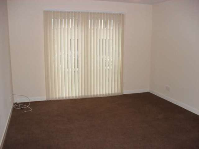  Image of 2 bedroom Flat to rent in Ferguslie Walk Paisley PA1 at Tannahill Court, Ferguslie Walk (  Paisley, PA1 2RQ