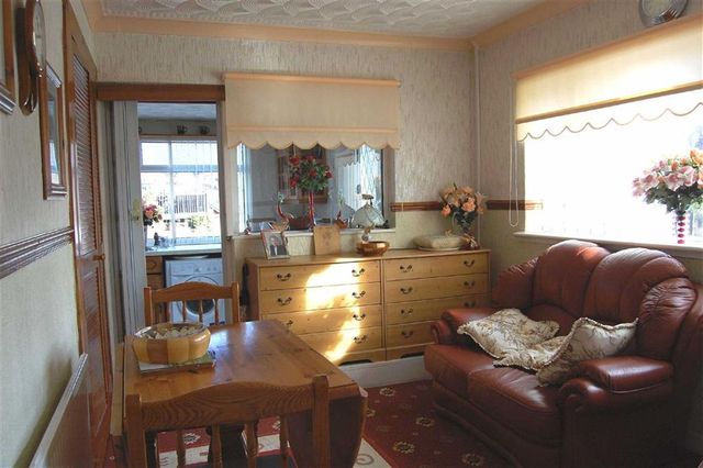  Image of 2 bedroom Property for sale in Tanybryn Penrhiwceiber Mountain Ash CF45 at Tanybryn Bungalows Mountain Ash Mountain Ash, CF45 3UJ