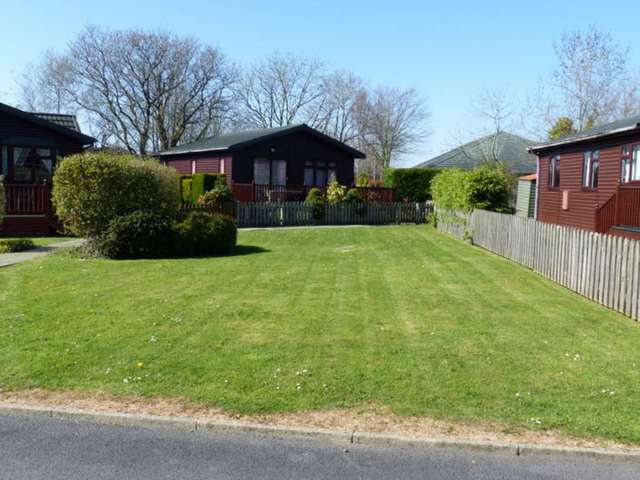  Image of 2 bedroom Detached house for sale in Modbury Ivybridge PL21 at Thatches  Ivybridge, PL21 0SB