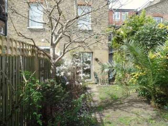  Image of 4 bedroom Terraced house for sale in The Avenue London W4 at The Avenue  London, W4 1HR