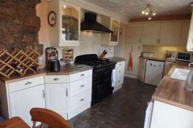  Image of 3 bedroom Detached house for sale in Crick Caldicot NP26 at Crick Caldicot, NP26 5UW