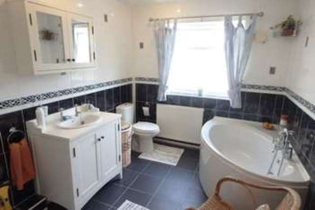  Image of 3 bedroom Detached house for sale in Crick Caldicot NP26 at Crick Caldicot, NP26 5UW