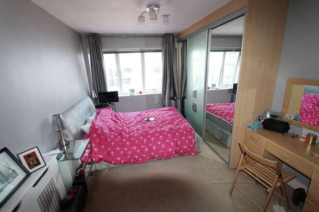  Image of 2 bedroom Apartment to rent in Blackfriars Street Salford M3 at Blackfriars Street  Manchester, M3 5JR