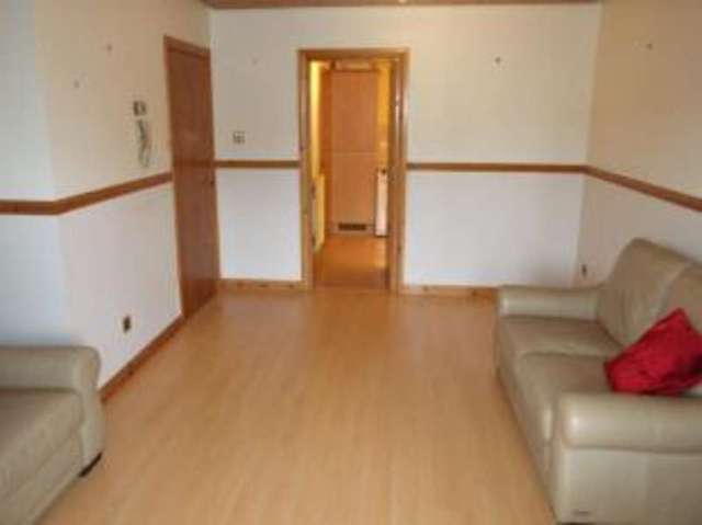  Image of 1 bedroom Flat for sale in The Kyles Kirkcaldy KY1 at Kirkcaldy Fife Pathhead, KY1 2QG