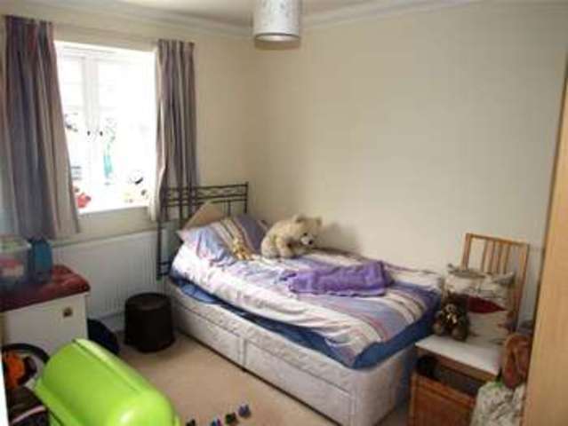  Image of 4 bedroom End of Terrace for sale in Green Lane Winnersh Wokingham RG41 at Green Lane Winnersh Winnersh, RG41 5EH