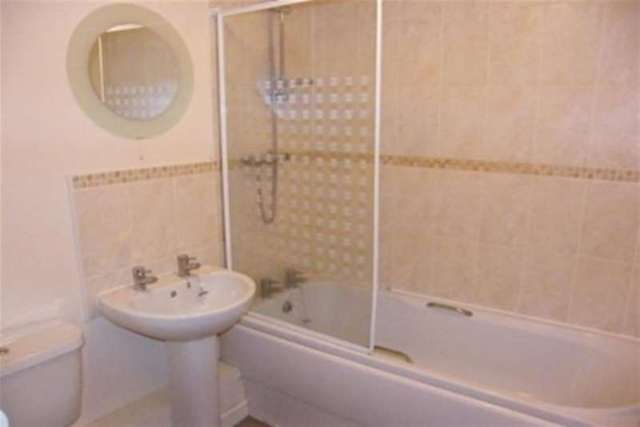  Image of 1 bedroom Flat to rent in The Old Quays Warrington WA4 at Warrington, WA4 1JP