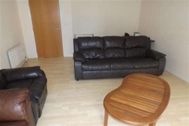  Image of 2 bedroom Flat to rent in Thorter Neuk Dundee DD1 at Dundee, DD1 3BU