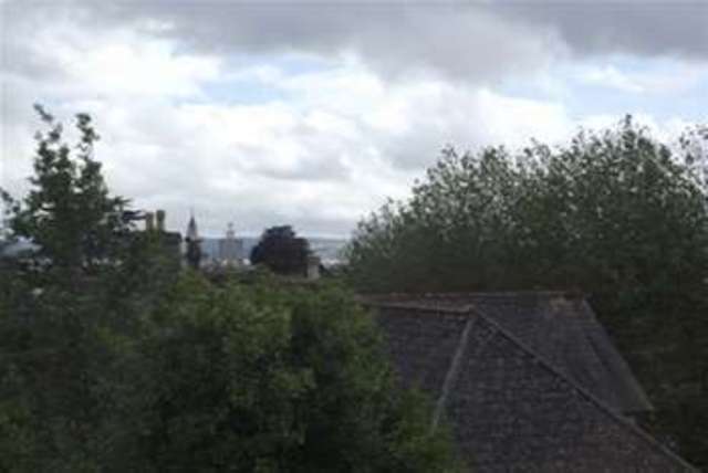  Image of 2 bedroom Flat to rent in Thurlow Road Torquay TQ1 at Torquay, TQ1 3DZ