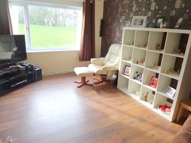  Image of 2 bedroom Flat to rent in Tiree Place Perth PH1 at Perth Perthshire Perthshire, PH1 3AP