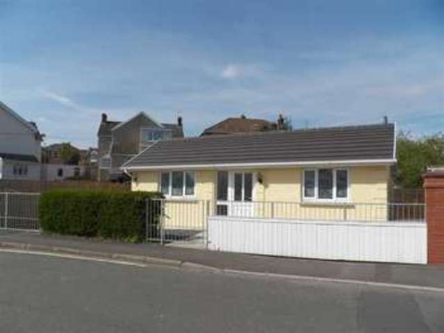  Image of 1 bedroom Property for sale in Toft Place Llanelli SA15 at Toft Place Llanelli Llanelli, SA15 3SB