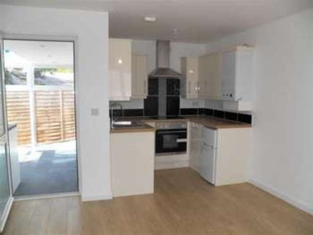  Image of 1 bedroom Property for sale in Toft Place Llanelli SA15 at Toft Place Llanelli Llanelli, SA15 3SB