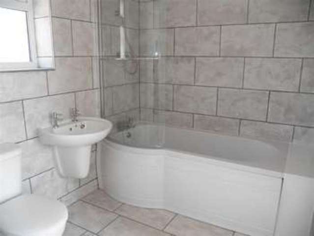  Image of 1 bedroom Property for sale in Toft Place Llanelli SA15 at Toft Place Llanelli Llanelli, SA15 3SB