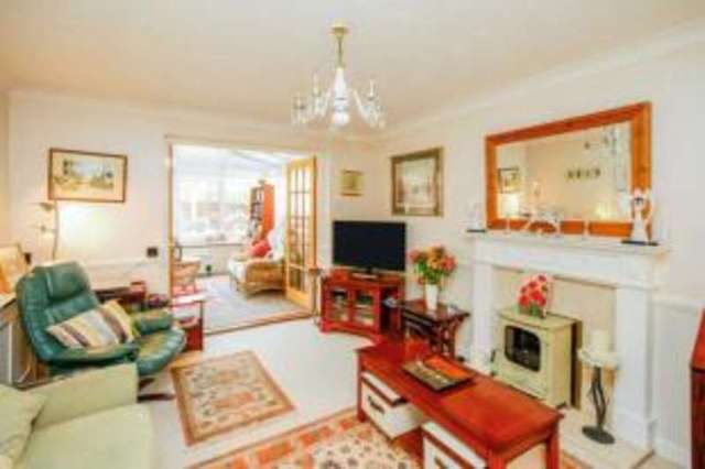  Image of 4 bedroom Detached house for sale in Turner Road Wellingborough NN8 at Wellingborough Northamptonshire Wellingborough, NN8 4UP