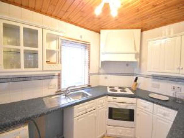  Image of 2 bedroom Flat to rent in Union Street Markinch Glenrothes KY7 at Glenrothes Fife Fife, KY7 6AD