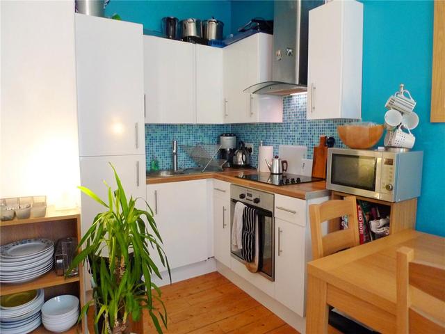  Image of 2 bedroom Flat to rent in Upper Grove Place Edinburgh EH3 at Fountainbridge Edinburgh Edinburgh, EH3 8AU