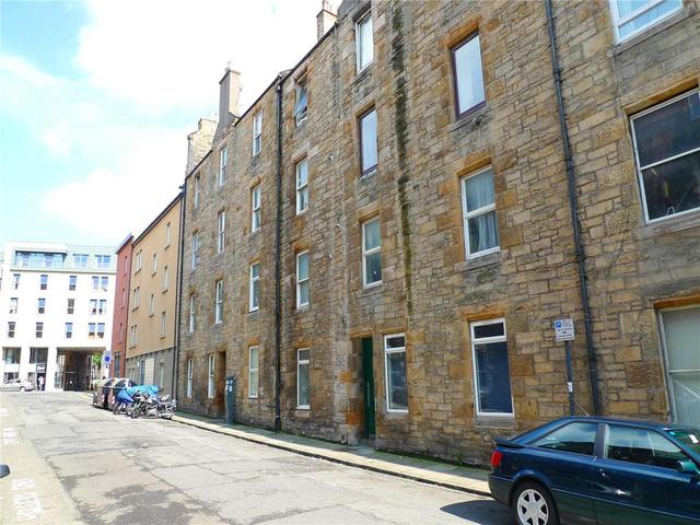  Image of 2 bedroom Flat to rent in Upper Grove Place Edinburgh EH3 at Fountainbridge Edinburgh Edinburgh, EH3 8AU