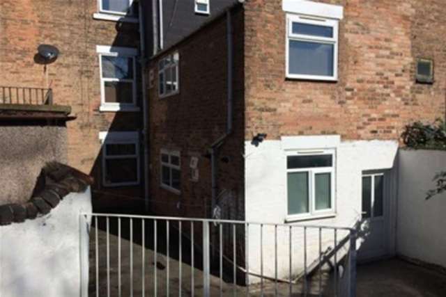  Image of 8 bedroom Detached house to rent in Uttoxeter New Road Derby DE22 at Derby, DE22 3NP
