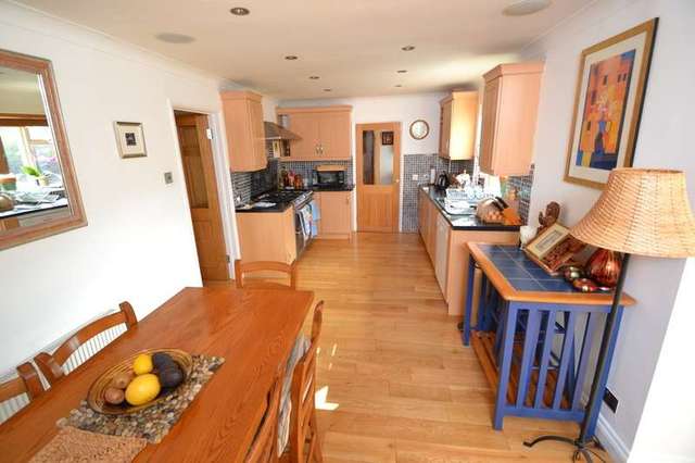  Image of 5 bedroom Detached house for sale in Burley Down Chandler