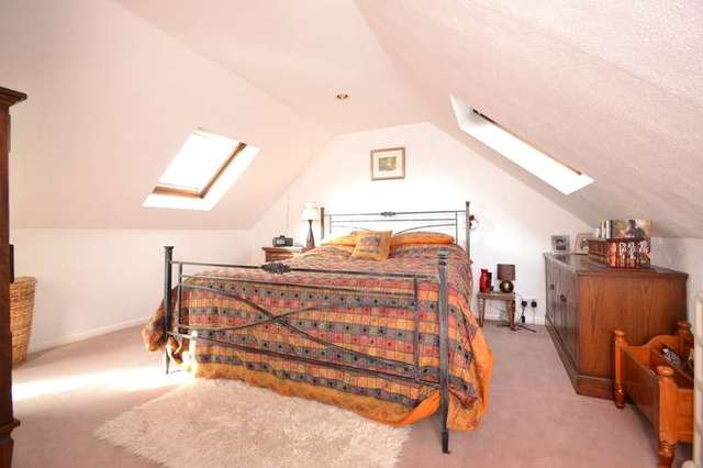  Image of 5 bedroom Detached house for sale in Burley Down Chandler