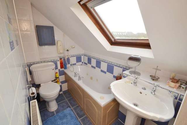  Image of 5 bedroom Detached house for sale in Burley Down Chandler