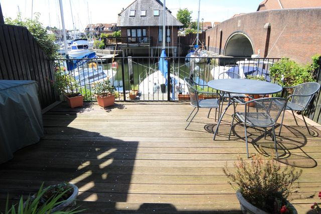  Image of 2 bedroom Terraced house for sale in Velsheda Court Hythe Southampton SO45 at Velsheda Court  Southampton, SO45 6DW