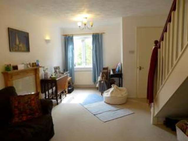  Image of 2 bedroom Detached house to rent in Victoria Gardens Ringwood BH24 at Ringwood, BH24 1FD