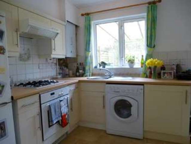  Image of 2 bedroom Detached house to rent in Victoria Gardens Ringwood BH24 at Ringwood, BH24 1FD