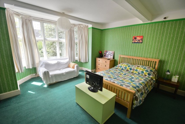  Image of 4 bedroom Detached house for sale in Victoria Road Diss IP22 at Victoria Road  Diss, IP22 4HE