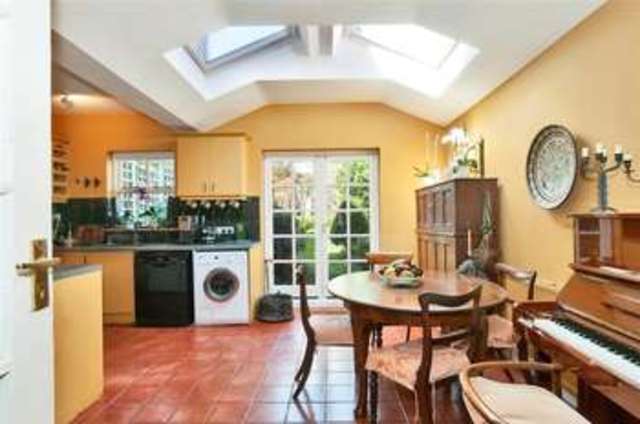  Image of 4 bedroom Semi-Detached house for sale in Victoria Road Oxford OX2 at Oxford  Summertown, OX2 7QG